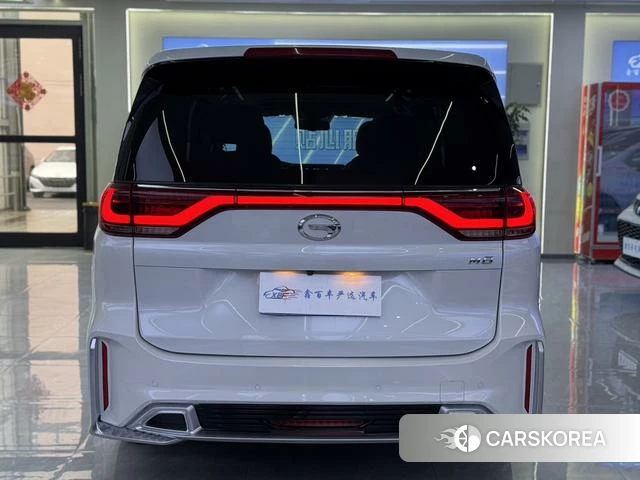 GAC Trumpchi Trumpchi M8 id 4207811 из Китая 10