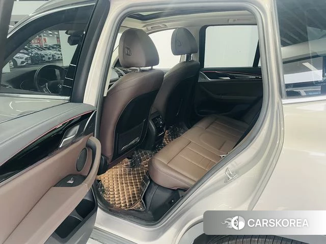 BMW X3 id 4211113 из Китая 14