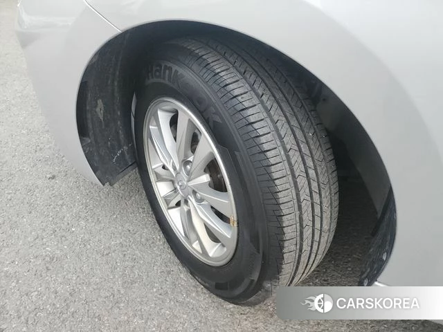 Hyundai The New Avante AD id 4563179 из Кореи 16