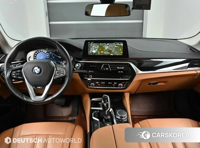 BMW 5 Series (G30) id 3917458 из Кореи 17