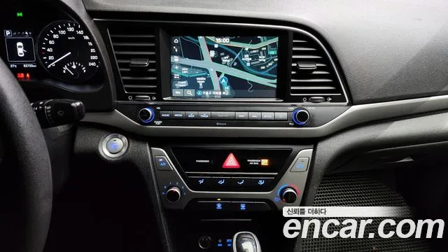 Hyundai Avante AD id 2681330 из Кореи 17