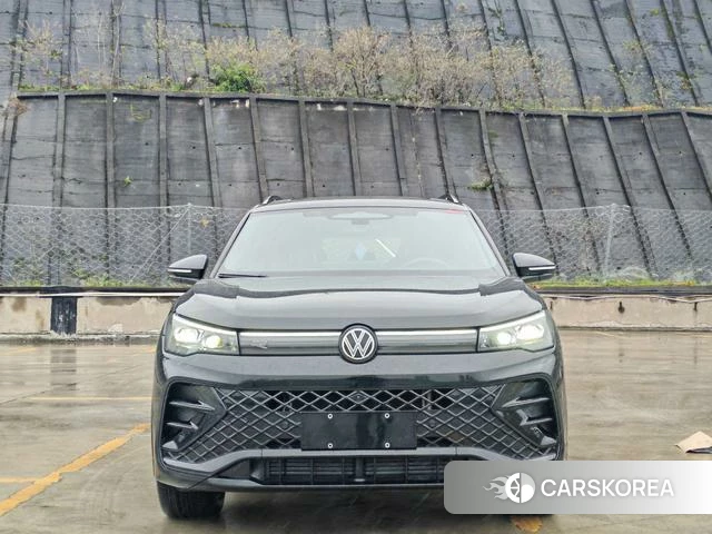 Volkswagen Tiguan L id 3920425 из Китая 18