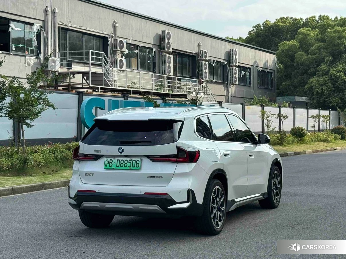 BMW iX1 id 4467524 из Китая 12
