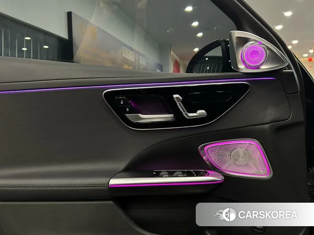 Mercedes-Benz Class C id 4276700 из Китая 19