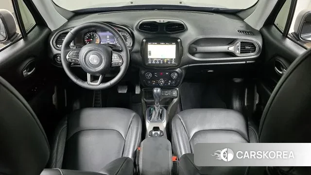 Jeep Renegade id 3084175 из Кореи 17