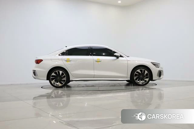 Audi A3 id 4257579 из Китая 17
