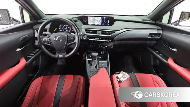 Lexus UX250h id 3427439 из Кореи 17