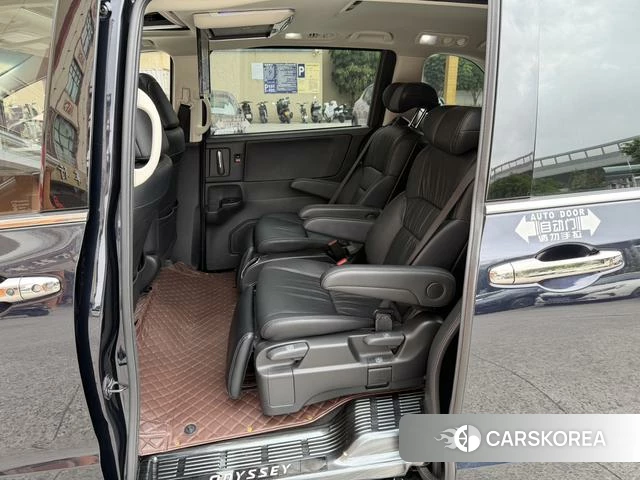 Honda Odyssey id 4260442 из Китая 12