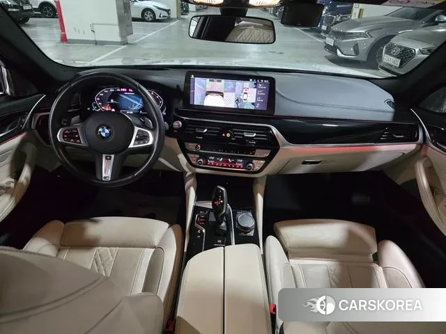 BMW 5 Series (G30) id 2900067 из Кореи 17