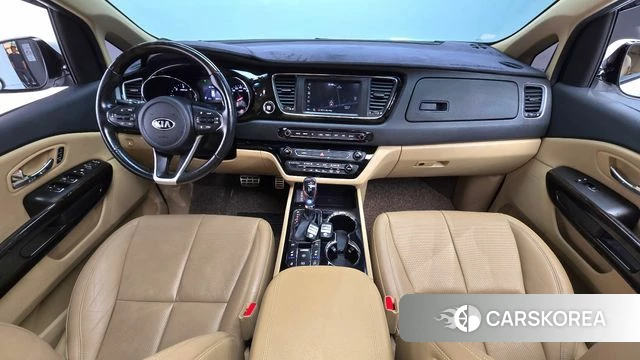 Kia The New Carnival id 4895238 из Кореи 17