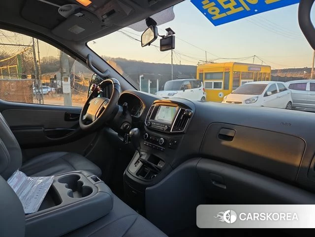 Hyundai The New Grand Starex id 4203606 из Кореи 9