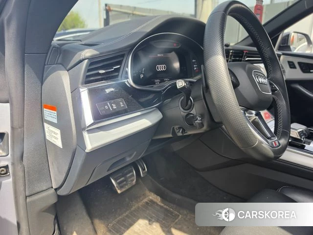 Audi Q8 (4M) id 3935542 из Кореи 13