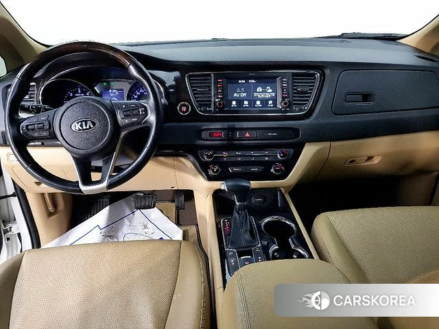Kia The New Carnival id 3828528 из Кореи 17