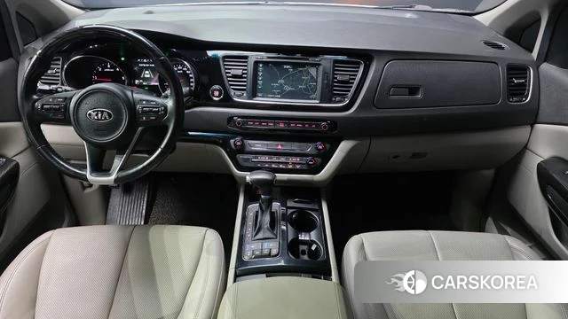 Kia All New Carnival id 4937817 из Кореи 33