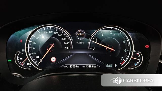 BMW 5 Series (G30) id 4684395 из Кореи 28