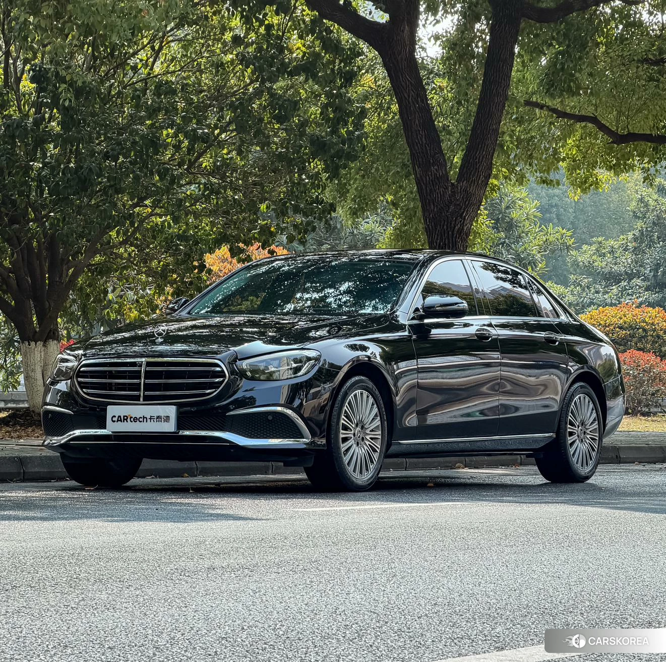Mercedes-Benz E-class id 4512643 из Китая 19
