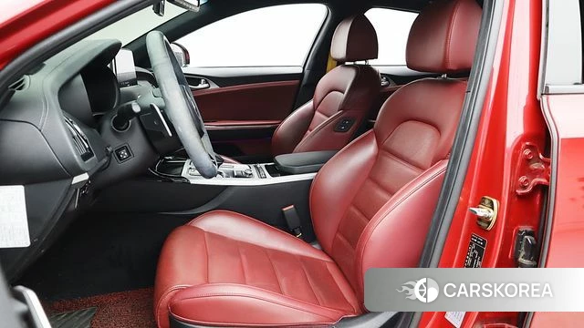 Kia Stinger id 4377327 из Кореи 17