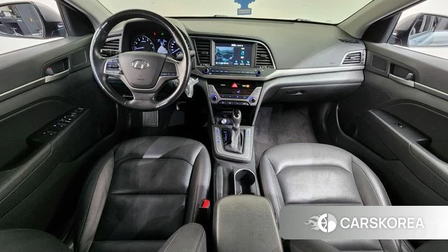 Hyundai Avante AD id 3894338 из Кореи 17