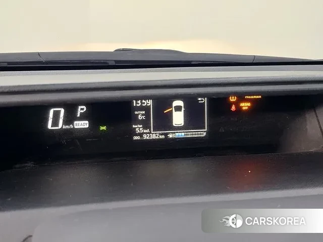 Toyota Prius C id 3499957 из Кореи 17