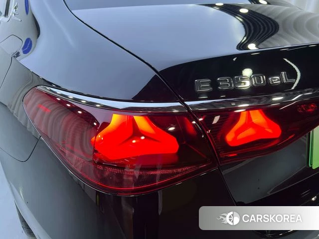 Mercedes-Benz E-class PHEV id 4271729 из Китая 26