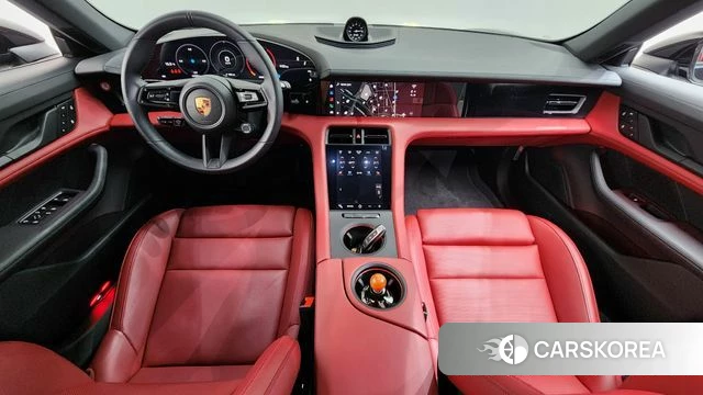 Porsche Taycan id 3883641 из Кореи 17