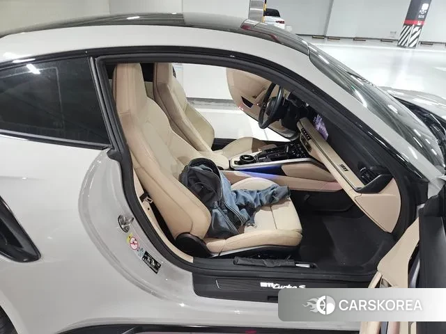 Porsche 911(992) id 3339145 из Кореи 11