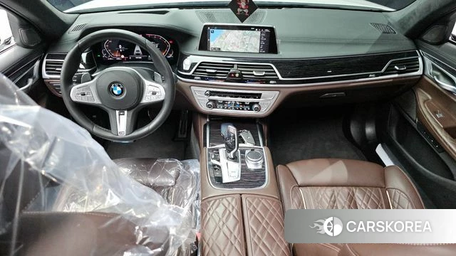 BMW 7 Series (G11) id 4250459 из Кореи 30
