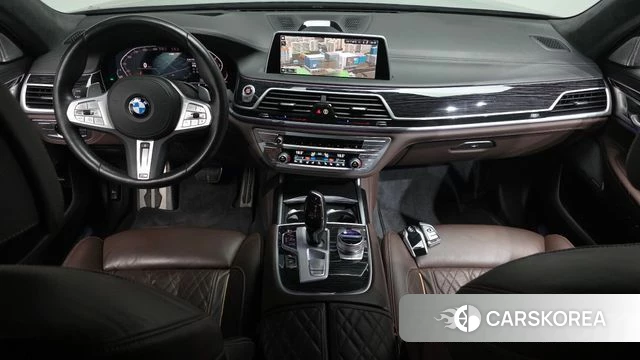 BMW 7 Series (G11) id 3884461 из Кореи 17