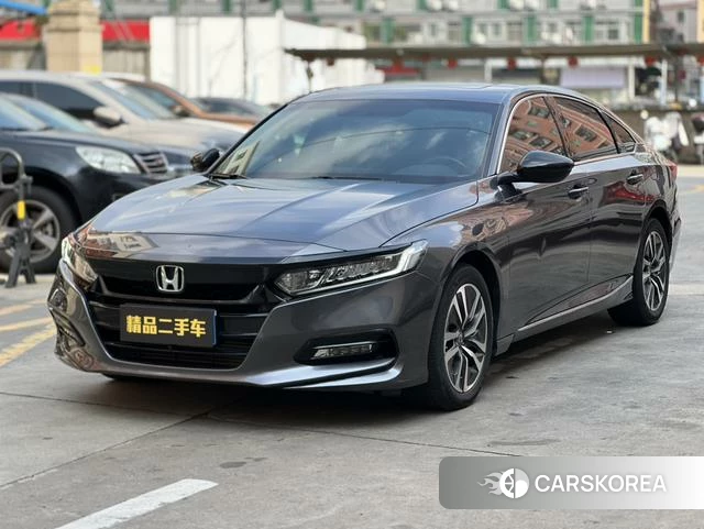 Honda Accord id 4277952 из Китая 10