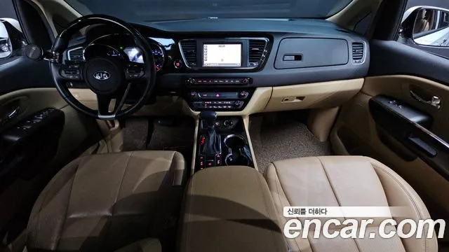 Kia The New Carnival id 2388470 из Кореи 17