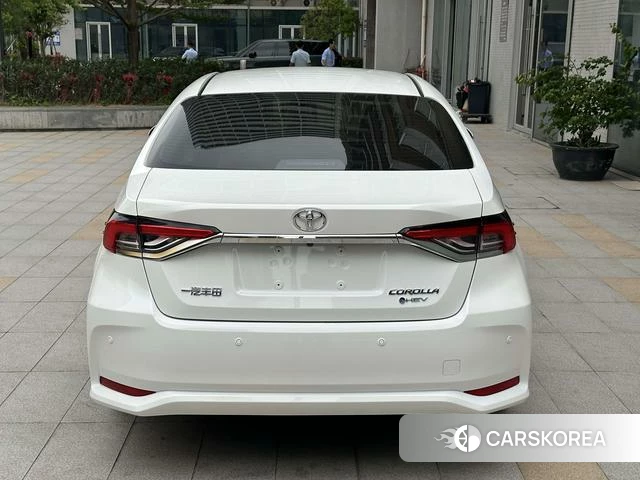 Toyota Corolla id 4262349 из Китая 20