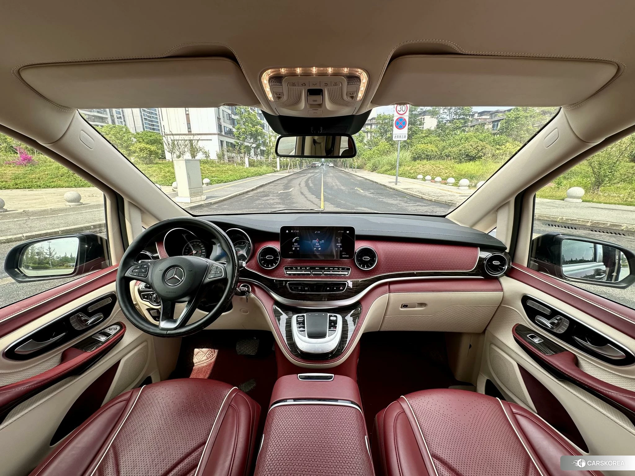 Mercedes-Benz V-class id 4421216 из Китая 16