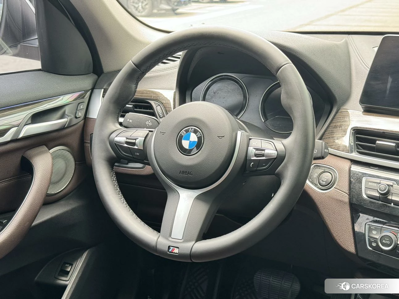 BMW X1 id 4452674 из Китая 13