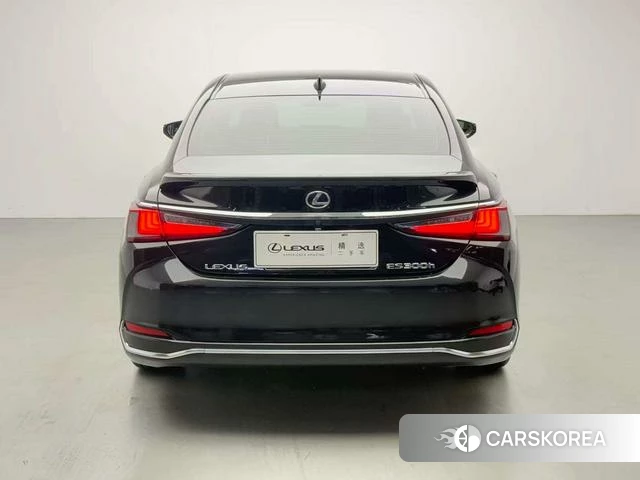 Lexus ES id 4222202 из Китая 17