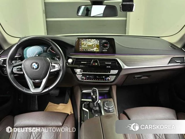 BMW 5 Series (G30) id 4298827 из Кореи 17