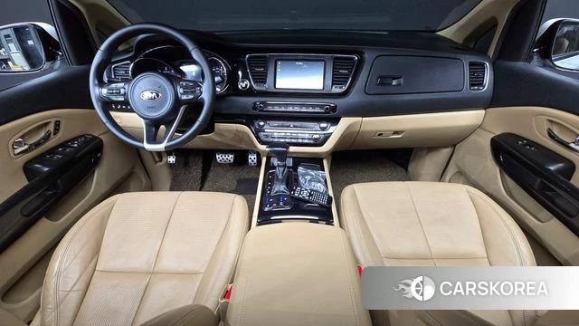 Kia All New Carnival id 4882763 из Кореи 17