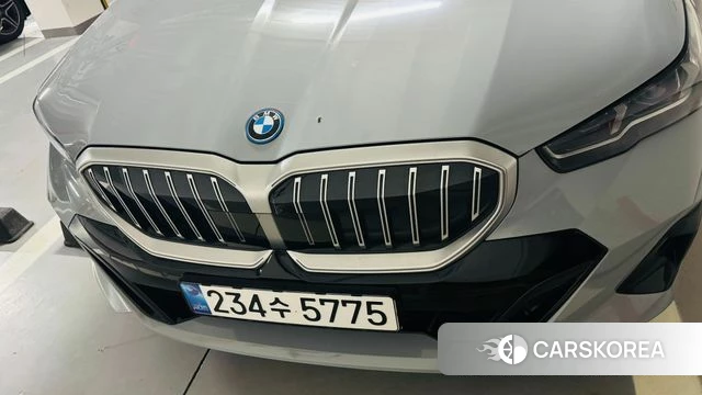 BMW 5 Series (G60) id 4194129 из Кореи 7