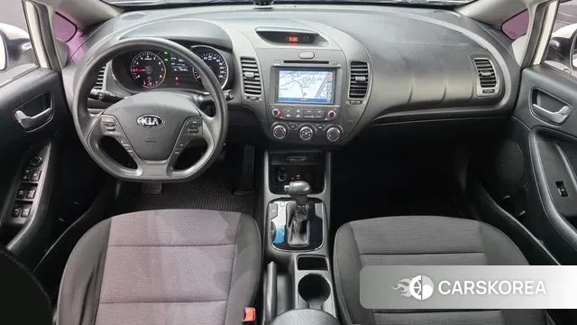 Kia The New K3 id 3761464 из Кореи 17