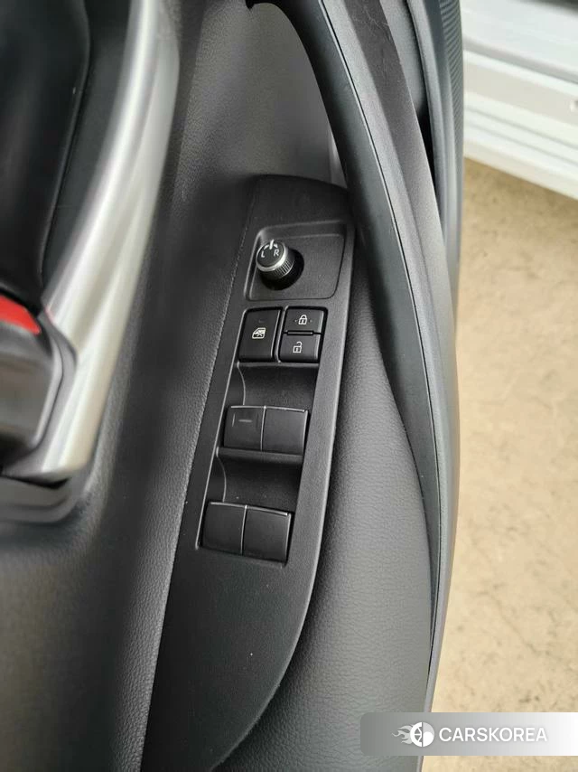 Toyota Corolla id 4265904 из Китая 21