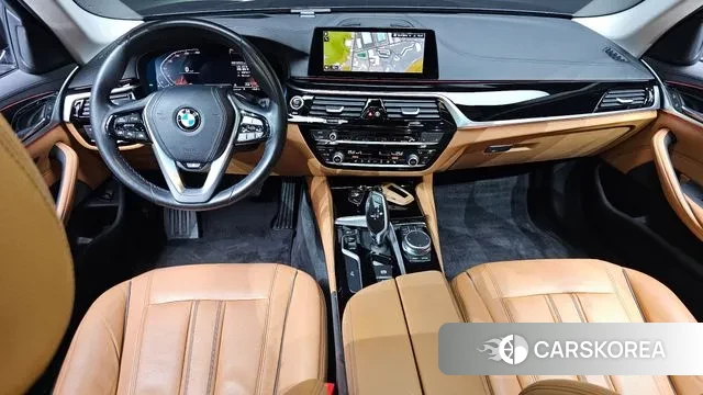 BMW 5 Series (G30) id 3514698 из Кореи 17