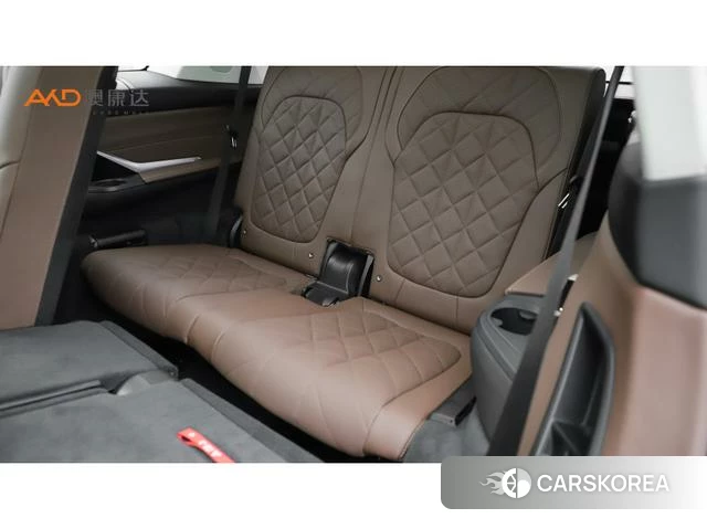 BMW X7 id 4299506 из Китая 8