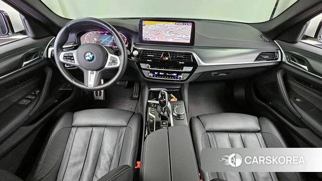 BMW 5 Series (G30) id 3818018 из Кореи 17