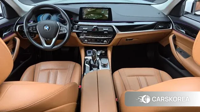 BMW 5 Series (G30) id 3284468 из Кореи 17