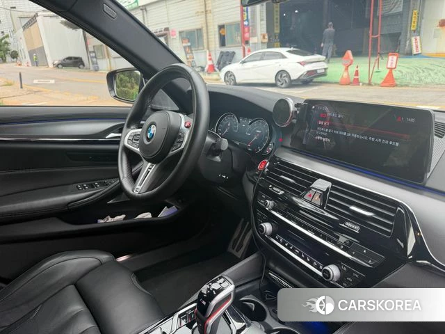 BMW M5 (F90) id 4836958 из Кореи 17