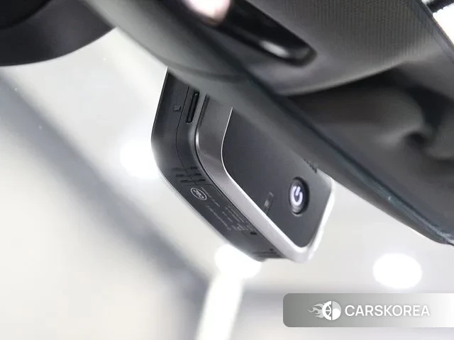 BMW 1 Series (F40) id 3573483 из Кореи 17