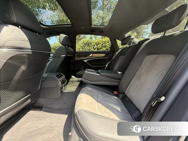 Audi A6L PHEV id 4380373 из Китая 9