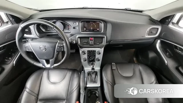 Volvo V40 Cross-Country id 3742811 из Кореи 17