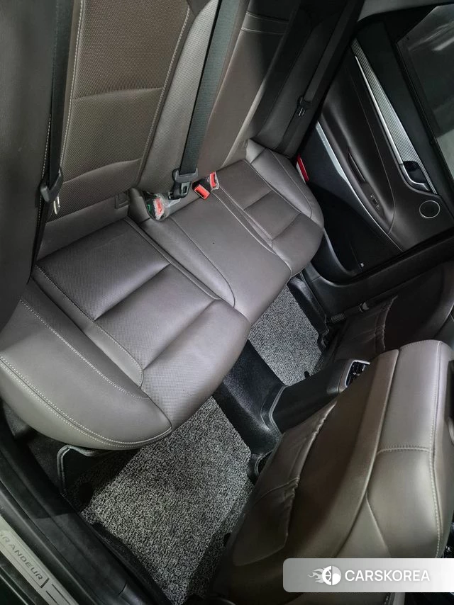 Hyundai Grandeur IG id 3925051 из Кореи 17