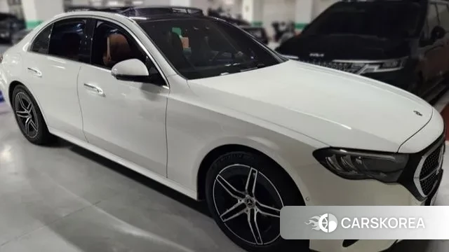 Mercedes-Benz E-Class W214 id 3507279 из Кореи 7
