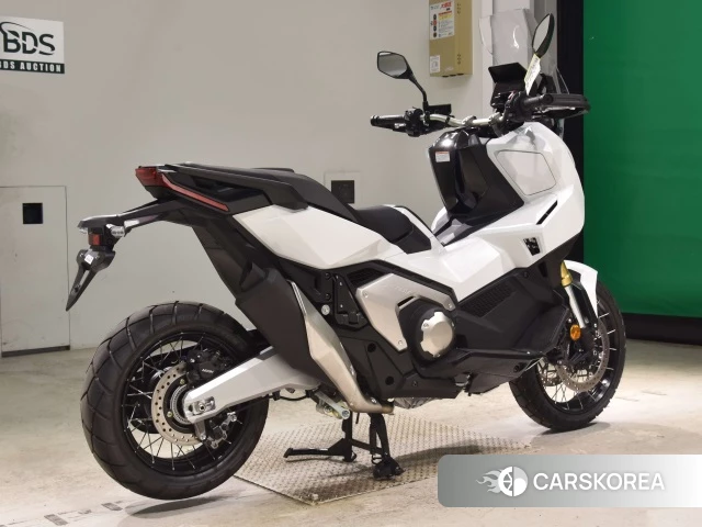 Проданный Honda X-ADV 750 2026 из Японии, фото 2